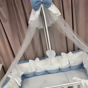 Lenjerie pătuț 11 piese Royal Catifea White Blue – Set complet premium din catifea moale și bumbac natural, personalizabil cu nume – Peppi Bambini