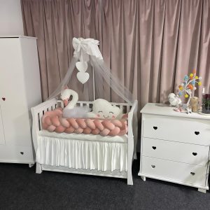 Lenjerie pătuț personalizată 11 piese cu laterale împletite Catifea Pink PeppiBambini – set premium pentru bebeluși, brodat și ultra-moale