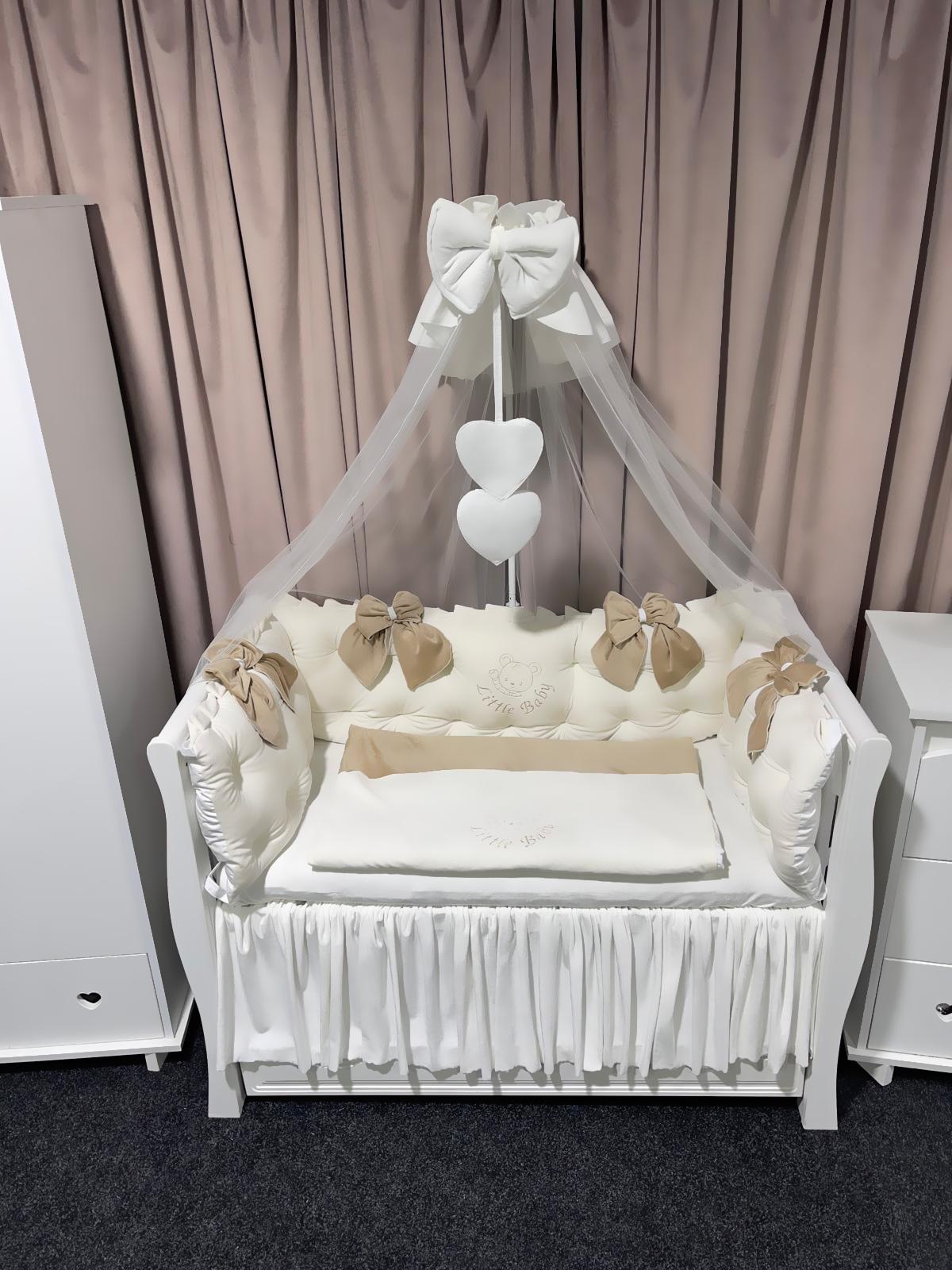 Lenjerie pătuț personalizată 11 piese Royal Catifea White Beige PeppiBambini – set premium din catifea alb-bej, broderie elegantă și confort absolut - Image 13